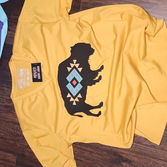 Embroidered Buffalo Tee - Picture 1 of 3
